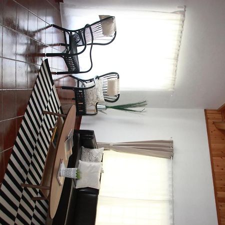 Villa Casas Da Cascata à Lajes das Flores Extérieur photo