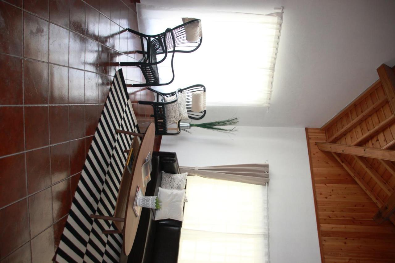 Villa Casas Da Cascata à Lajes das Flores Extérieur photo